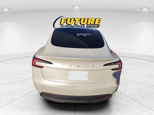 Used 2025  Tesla Long Range image 4