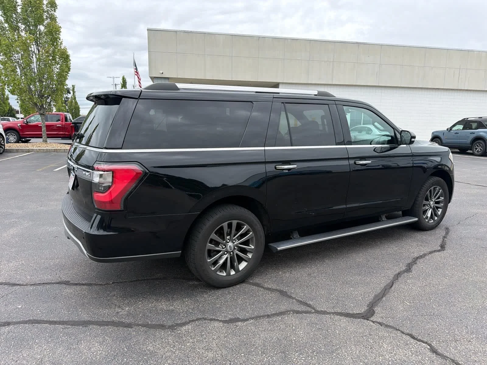 Used 2020 Agate Black Ford Limited image 10
