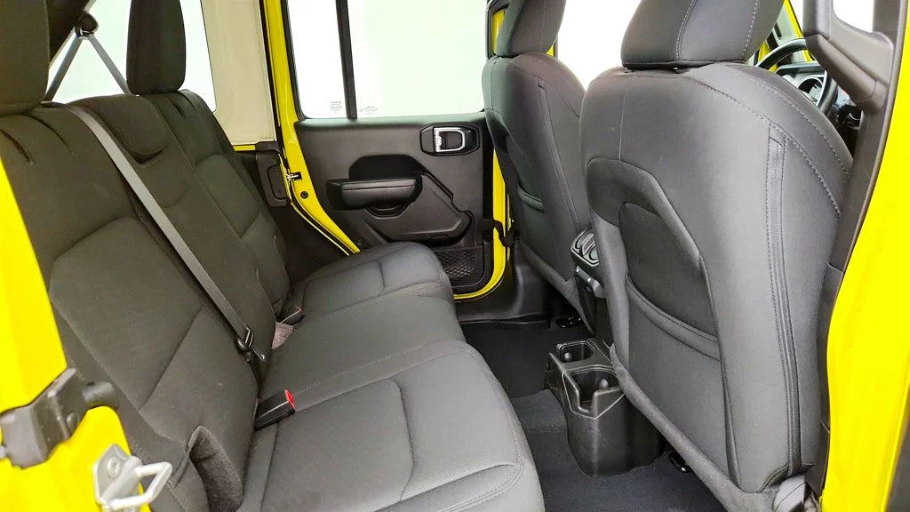Used 2022 High Velocity Clearcoat Jeep Unlimited High Tide 4x4 image 22