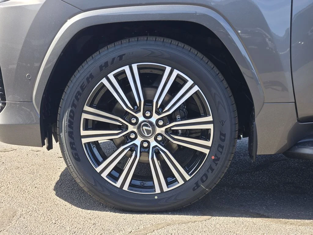 New 2026 Manganese Luster Lexus 700h Luxury image 8