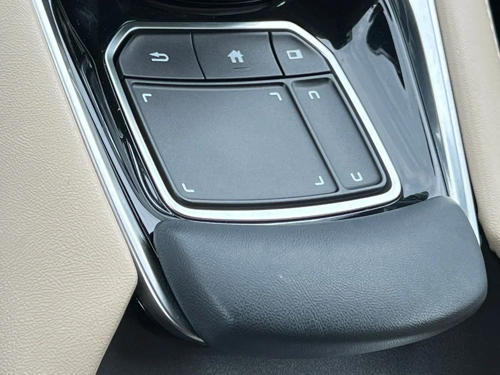 Used 2021 White Acura Technology Package image 30