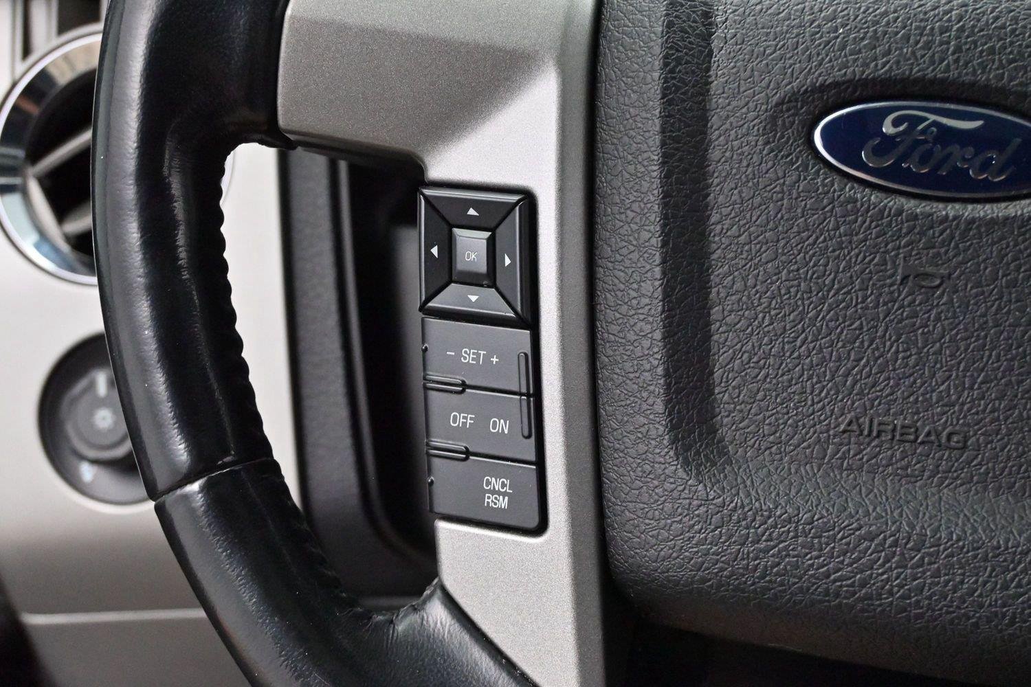 Used 2015 Tuxedo Black Metallic Ford Limited image 20
