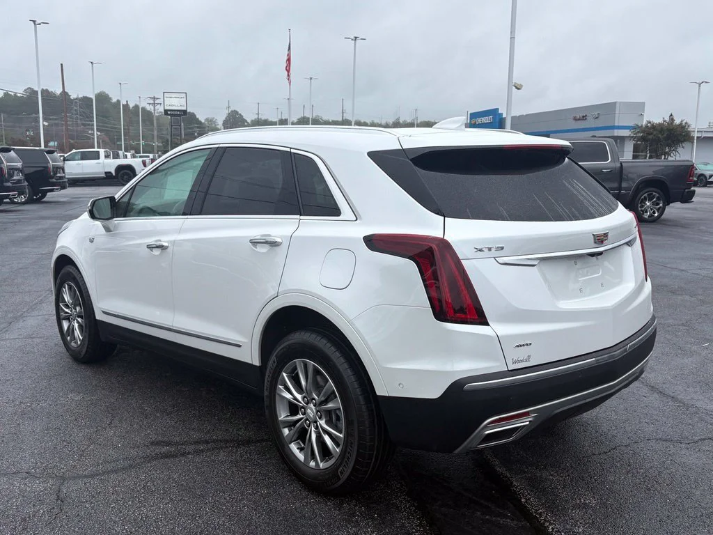 Used 2023 CRYSTAL WHITE TRICOAT Cadillac AWD Premium Luxury image 4