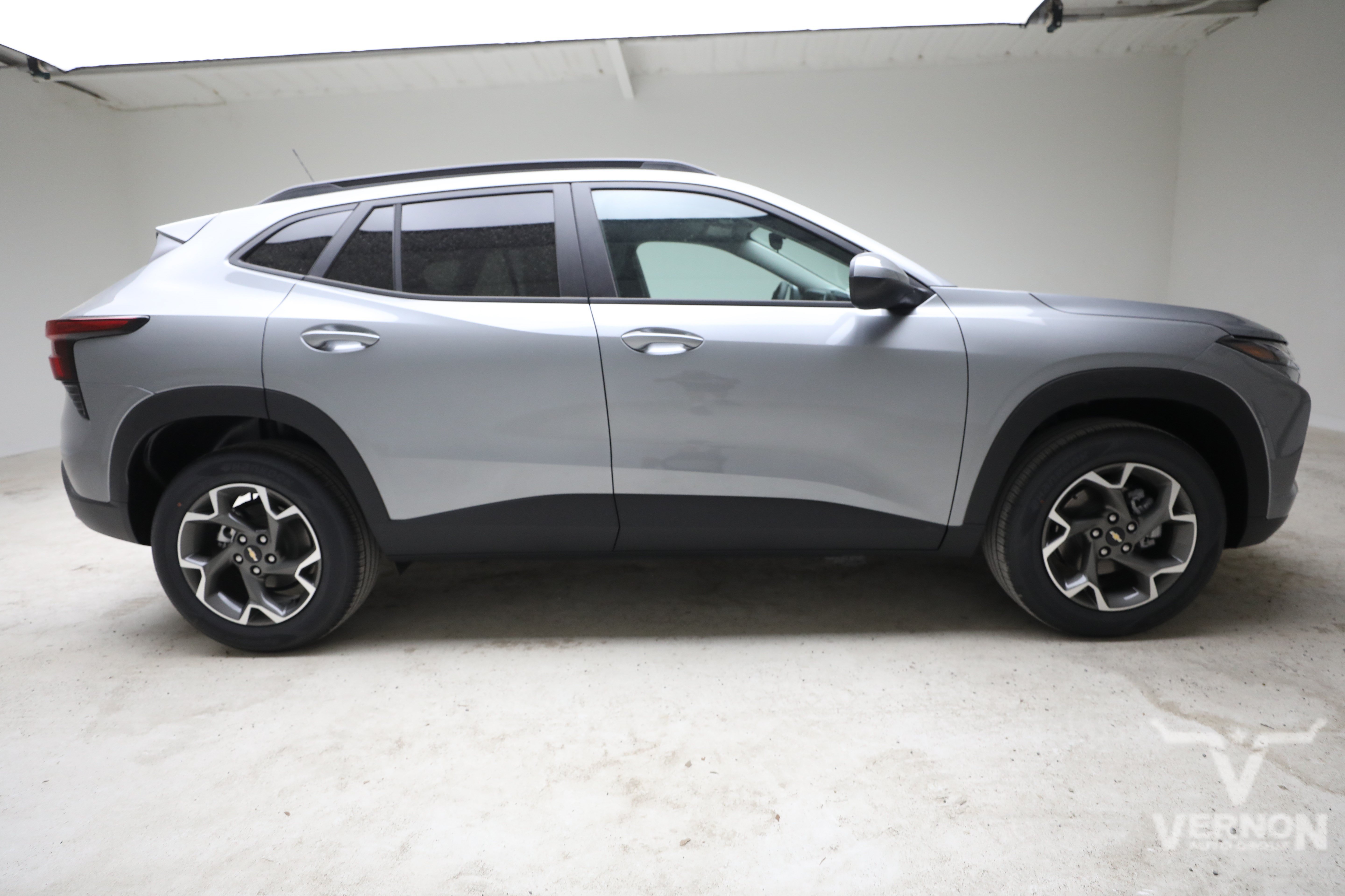 New 2026 Sterling Gray Metallic Chevrolet N image 6