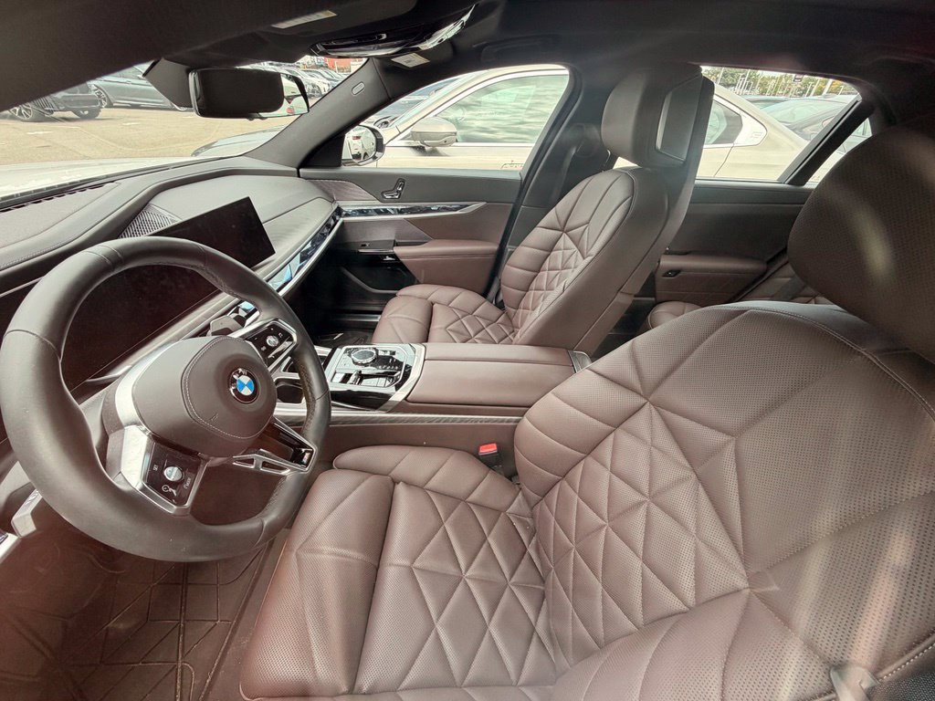 Certified Used 2024 White BMW 740i xDrive image 5