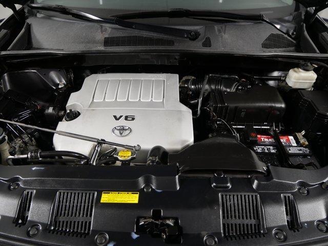 Used 2013 Magnetic Gray Metallic Toyota Limited image 33