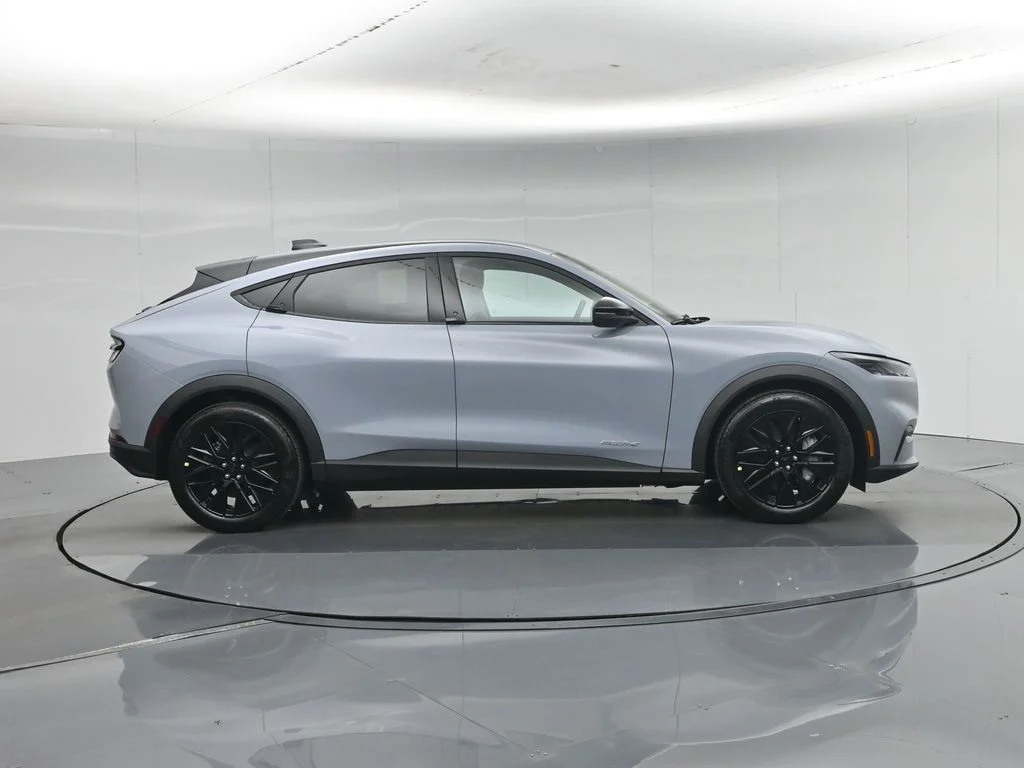 New 2026 Glacier Gray Metallic Tri-coat Ford Select image 24