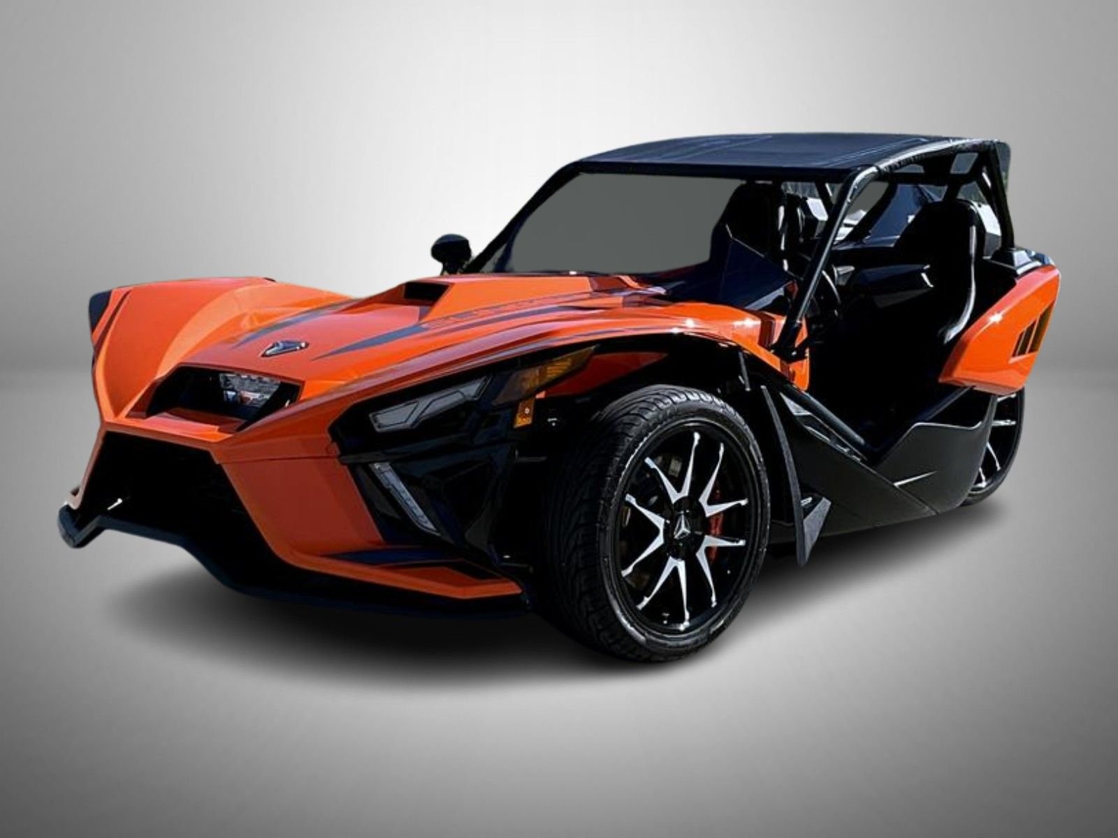 Used 2023 Orange Polaris R image 1
