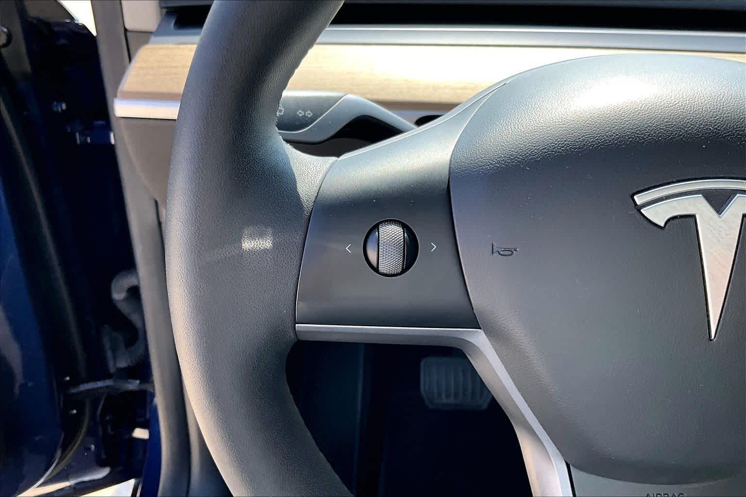Used 2023 Deep Blue Metallic Tesla Long Range image 40