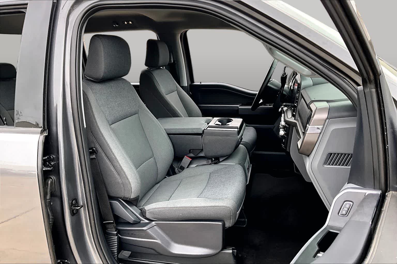 Used 2025 Carbonized Gray Ford XLT image 9