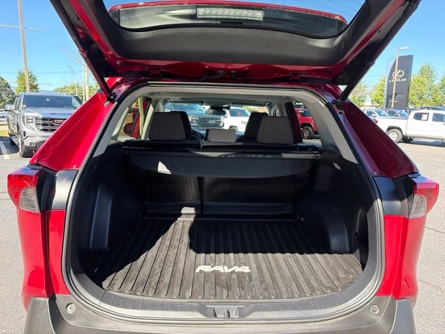 Used 2021 Pearl Toyota XLE image 23