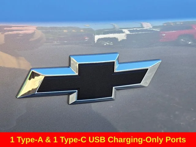 Used 2023 Gray Chevrolet RS image 17
