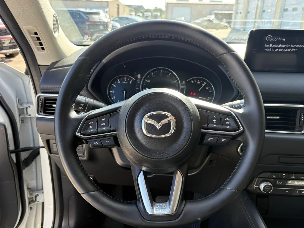 Used 2021 Snowflake White Pearl Mica Mazda Grand Touring image 15