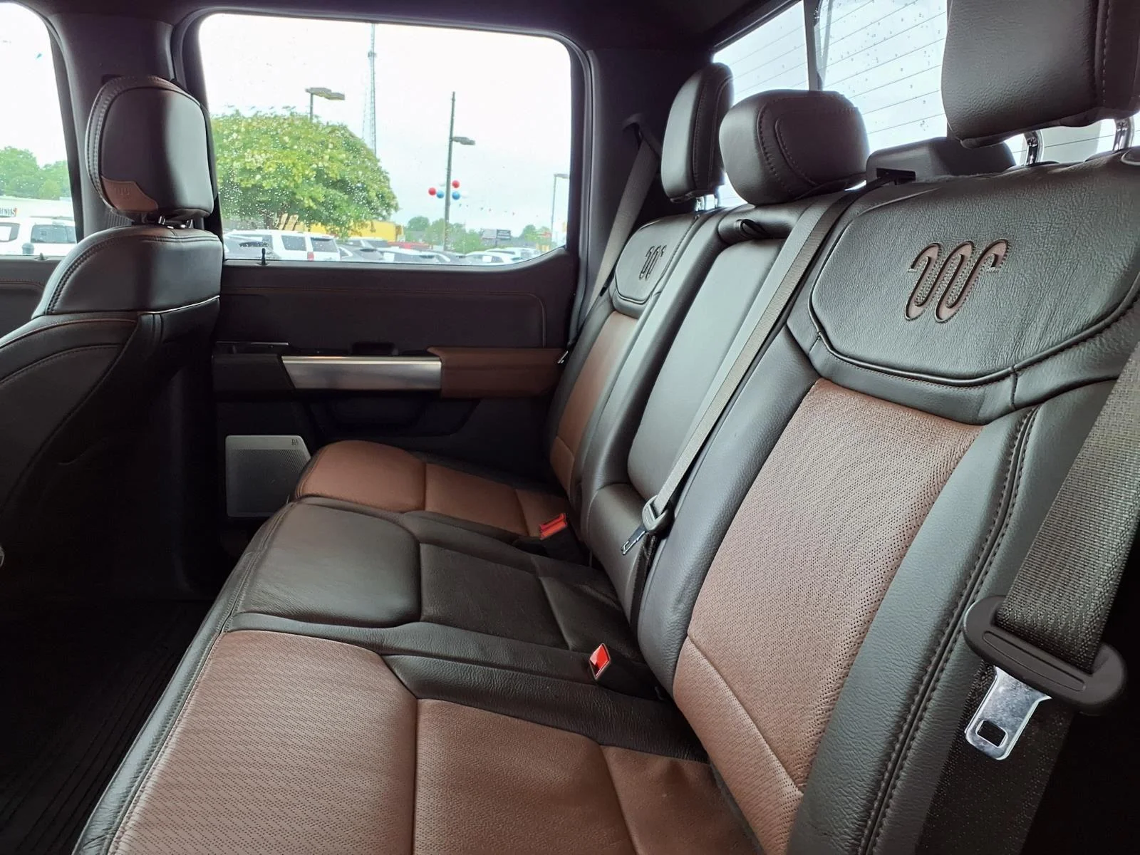 Used 2026 Antimatter Blue Metallic Ford King Ranch image 23