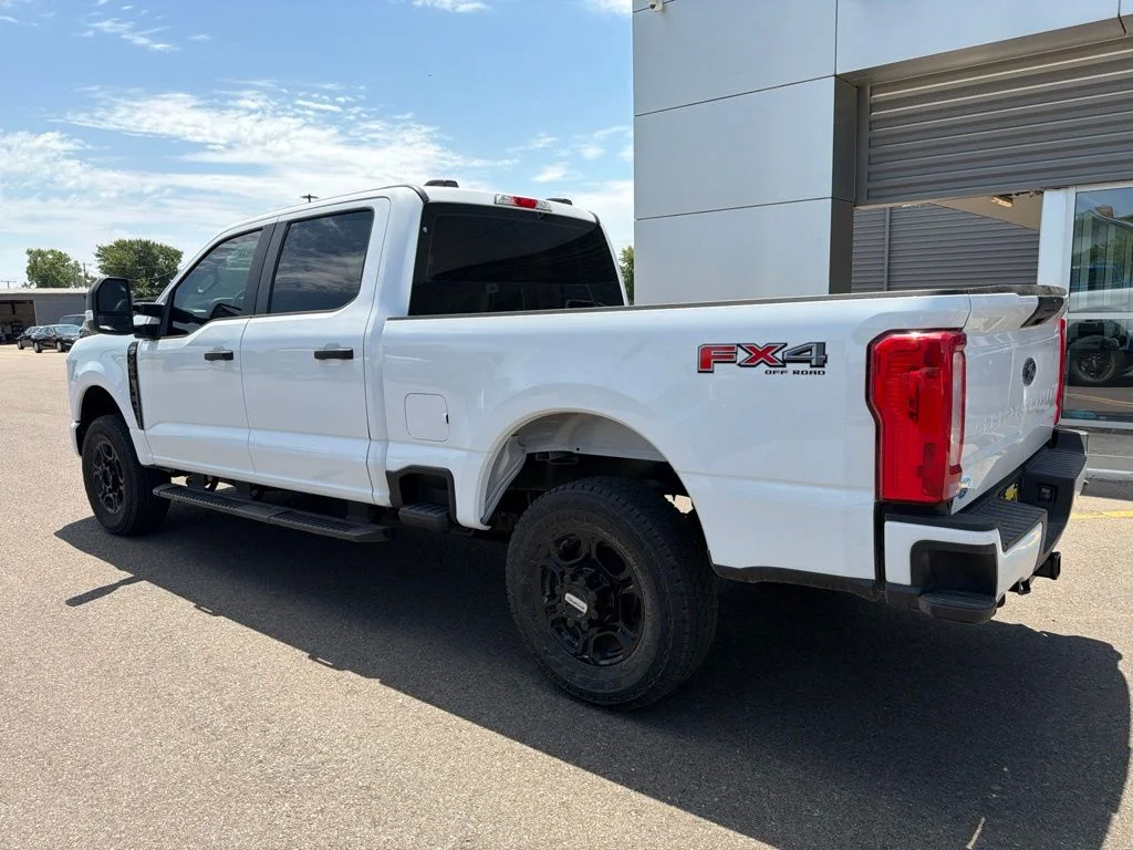 New 2026 Oxford White Ford F-250® XL image 9
