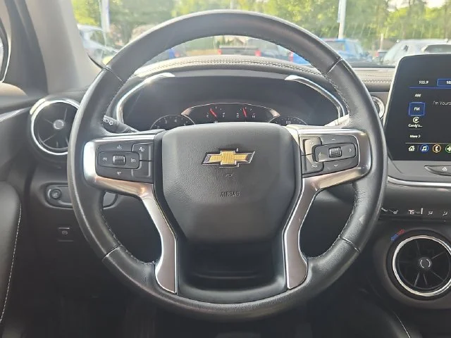 Used 2024 Black Chevrolet 2LT image 15