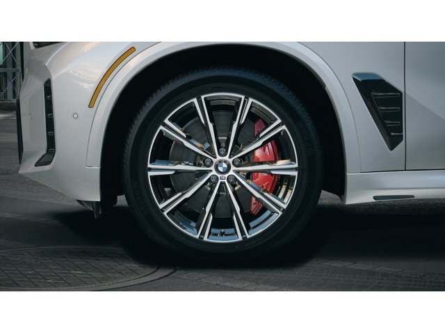 New 2026 Brooklyn Grey Metallic BMW  image 7