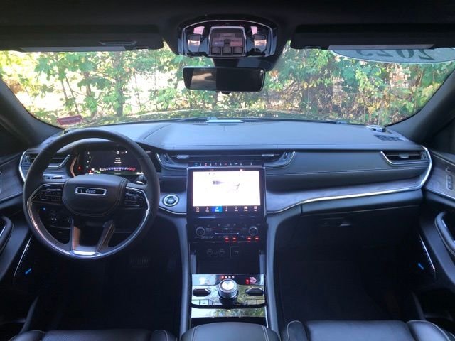 Used 2023 Diamond Black Jeep Overland 4xe image 21
