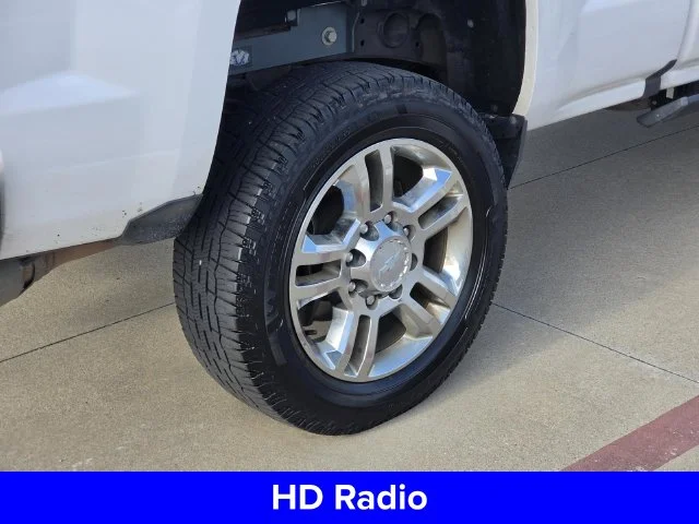 Used 2019 Iridescent Pearl Tricoat Chevrolet High Country image 15