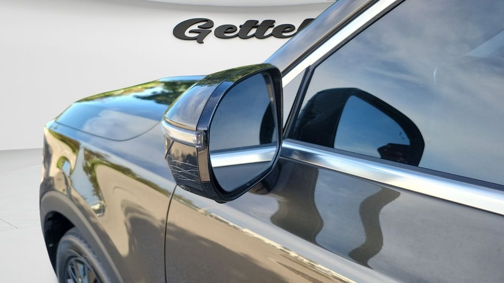 Used 2020 Green Kia SX image 27