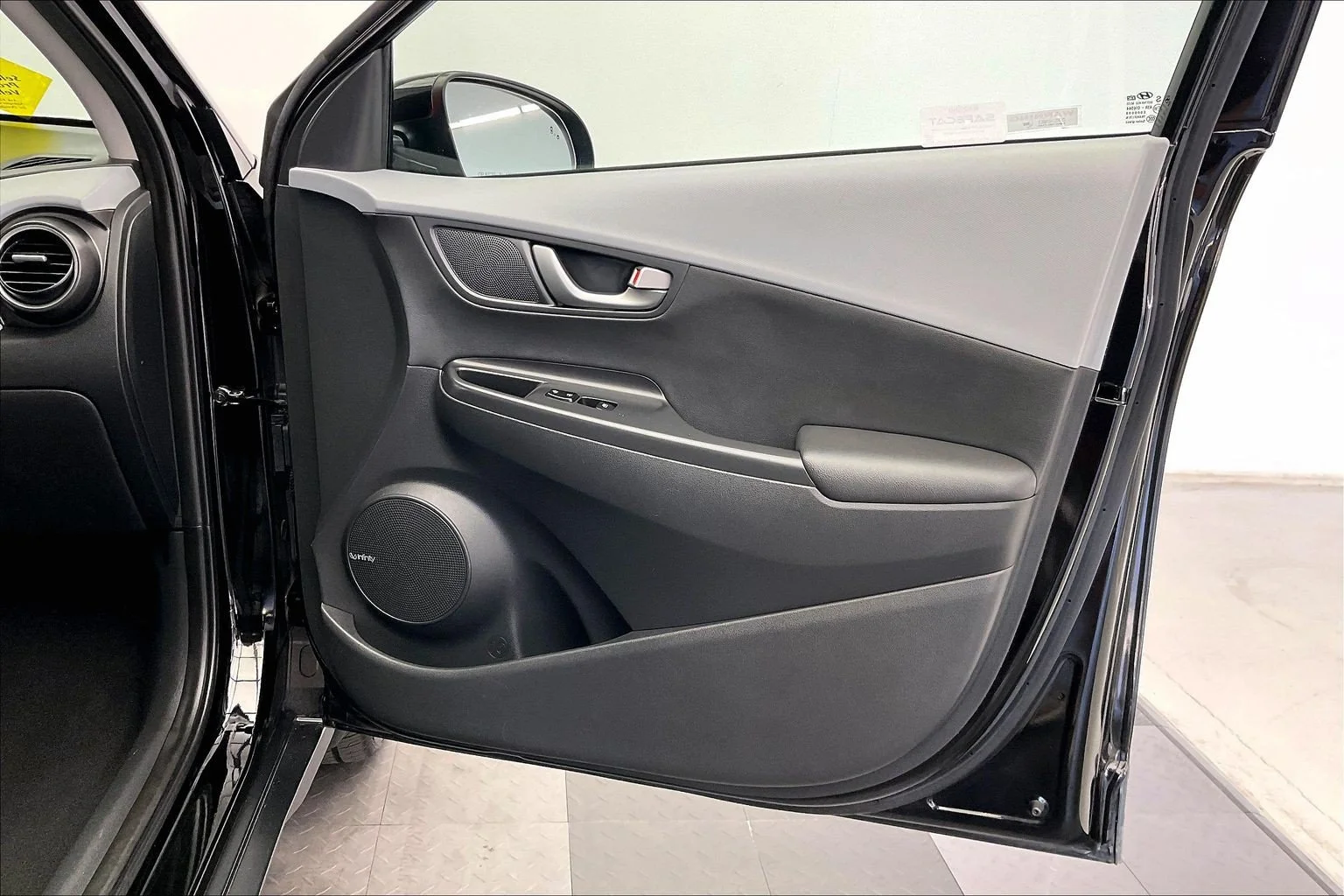 Used 2019 Ultra Black Pearl Hyundai Ultimate image 27