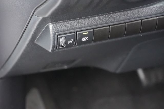 Certified Used 2022 Silver Toyota LE image 22