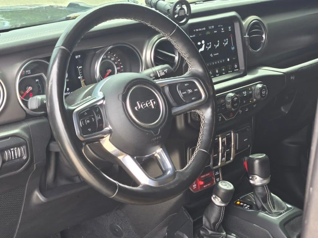 Used 2021 Gray Jeep Rubicon image 22