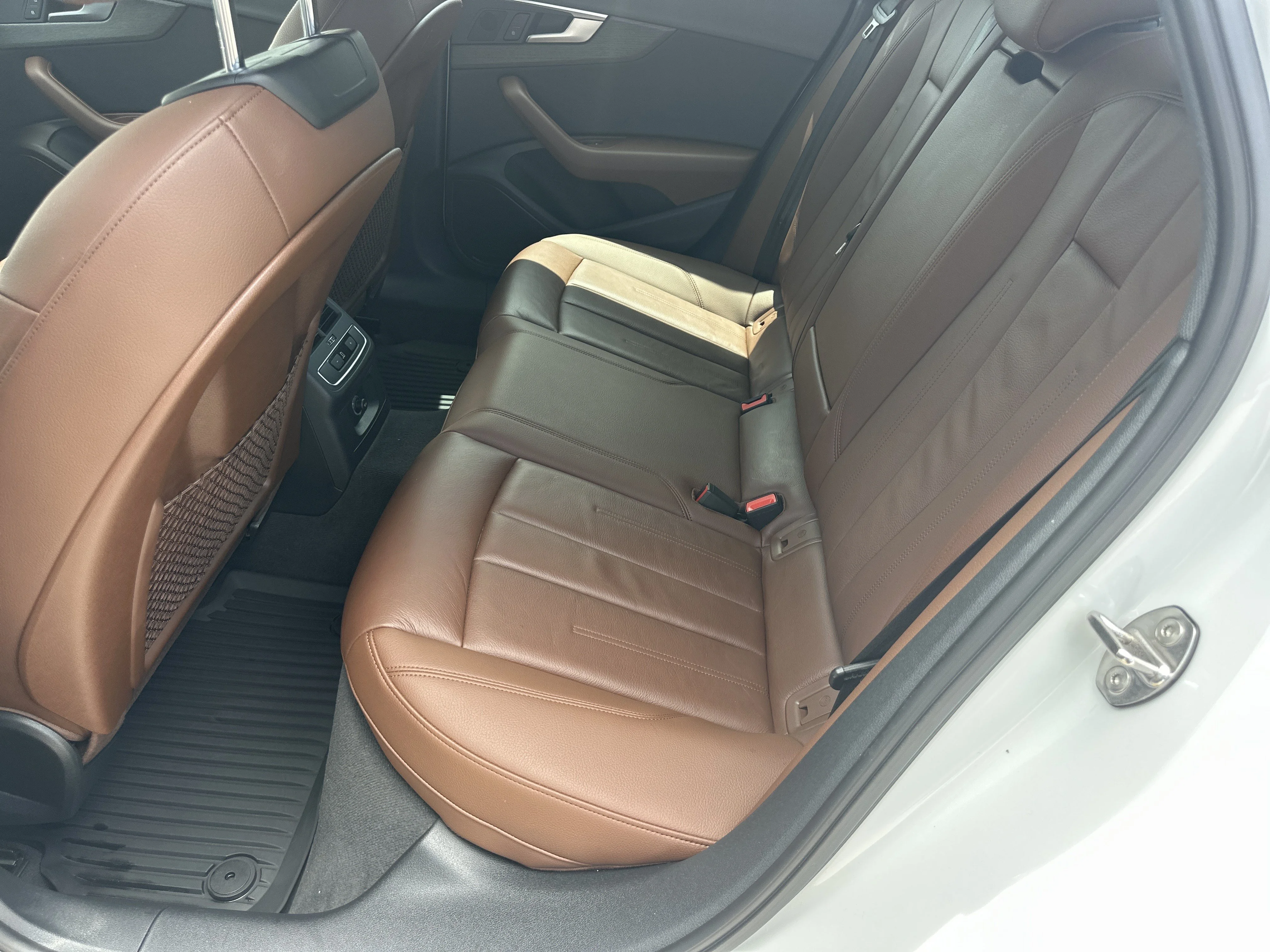 Used 2019 WHITE Audi 2.0T Premium image 20