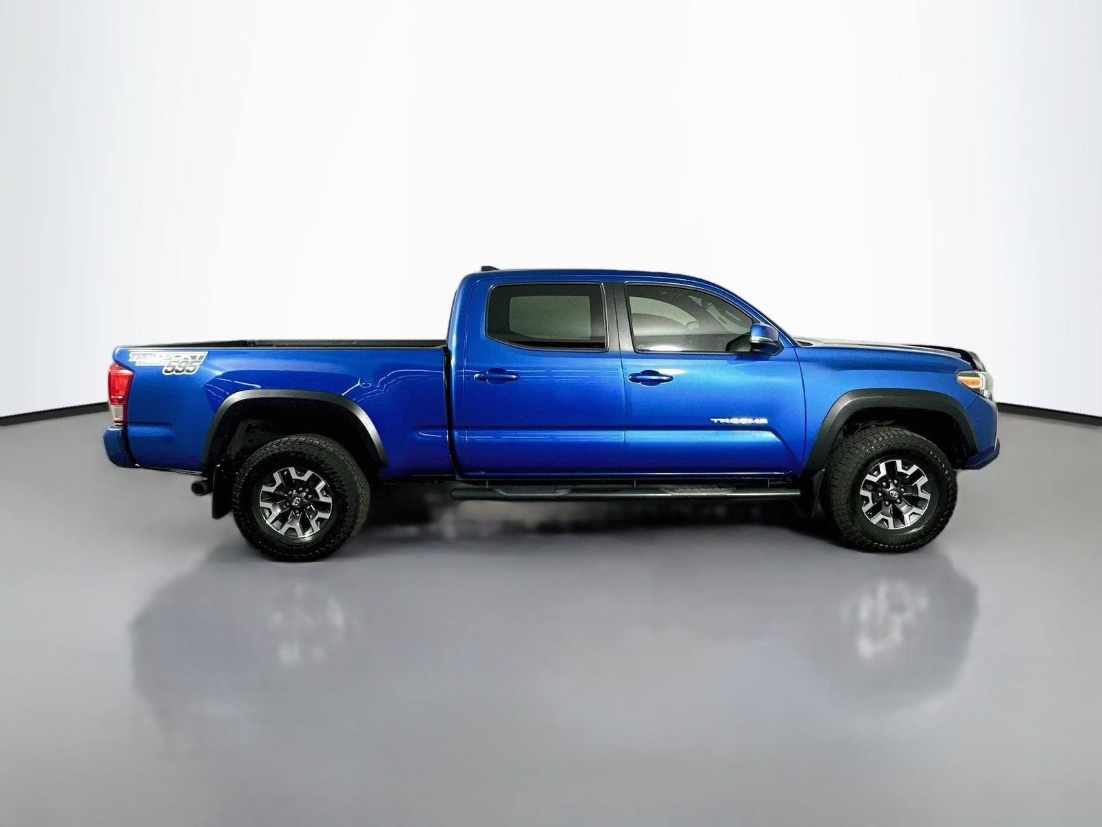 Used 2017 Blazing Blue Pearl Toyota TRD Off-Road image 9