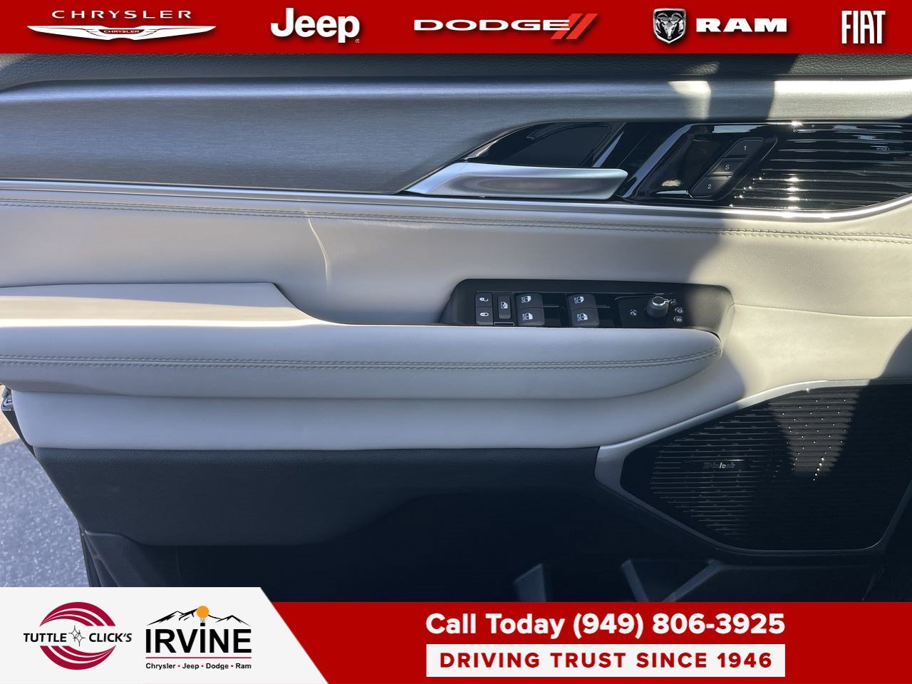 New 2026 Baltic-Gray Metallic Clear-Coat Exterior Paint Jeep Limited Reserve image 20