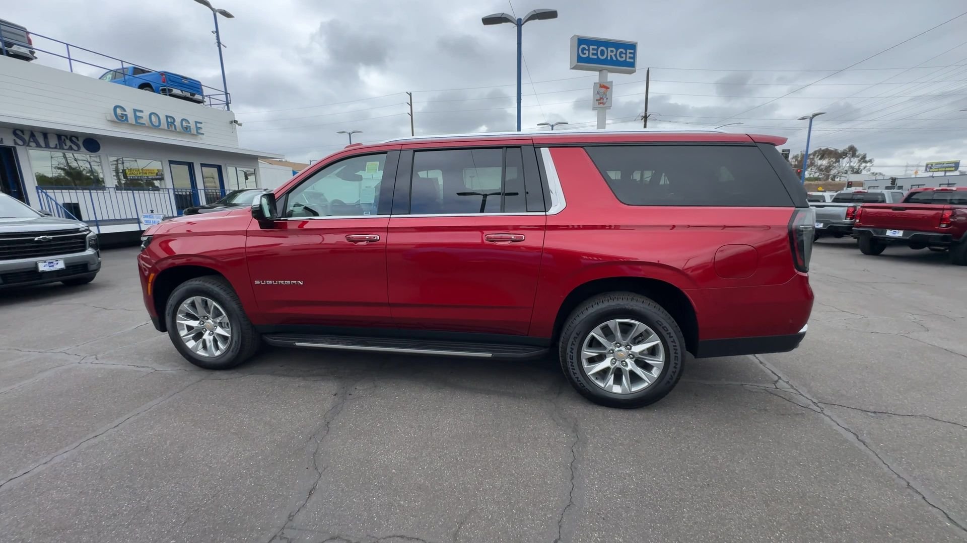 2026 Chevrolet Suburban Premier - Photo 42