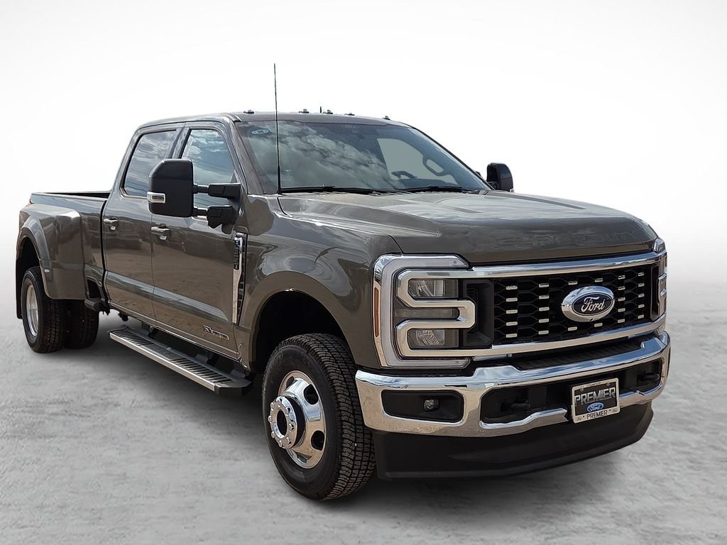 2026 Ford F-350sd F-350® Lariat®