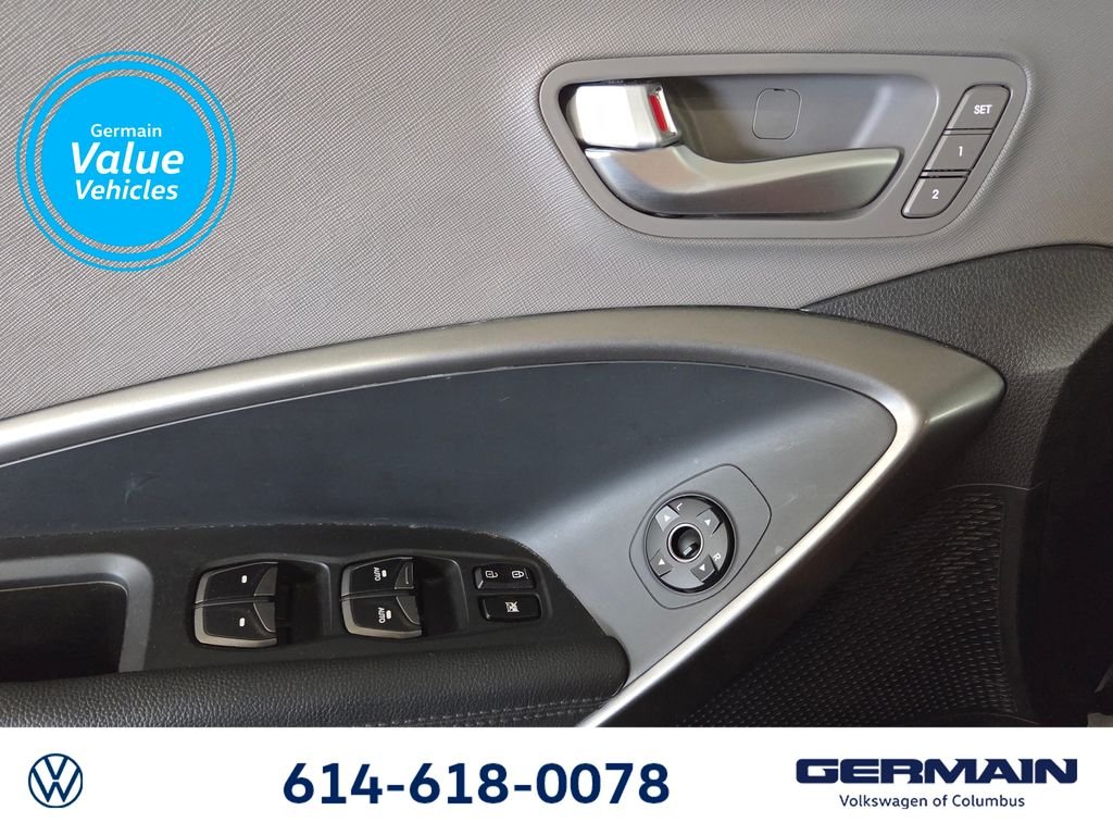 Used 2017 Silver Hyundai Limited Ultimate image 24