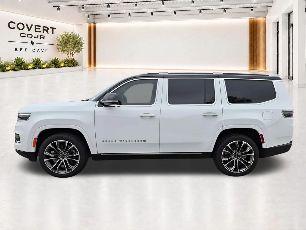 Used 2024 White Jeep Series III image 11