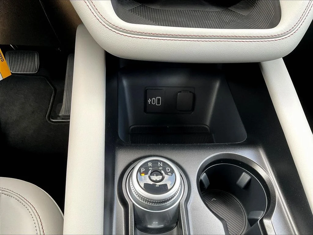 New 2026 Carbonized Gray Metallic Ford Active image 26