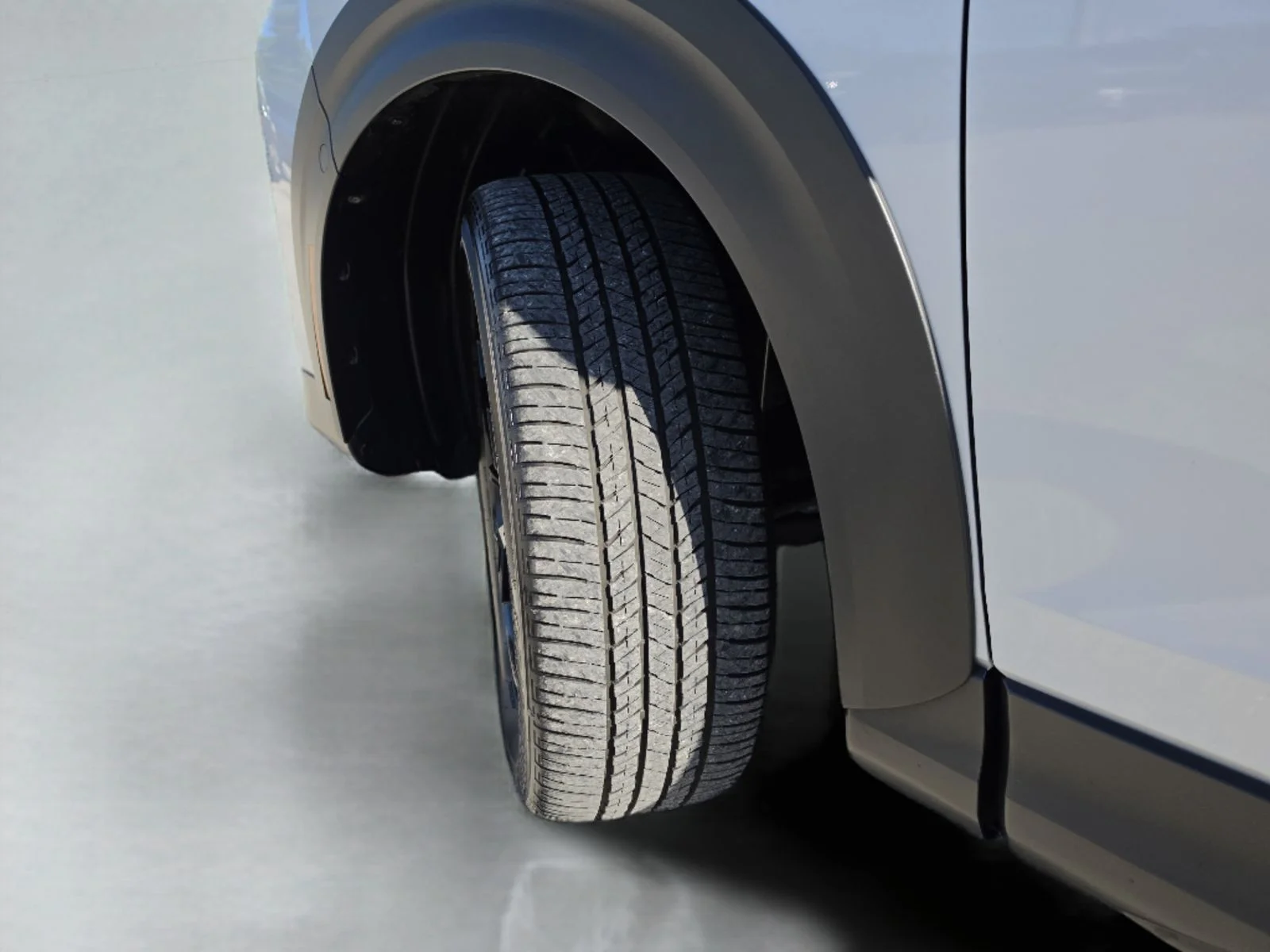 Used 2024  Mitsubishi  image 39