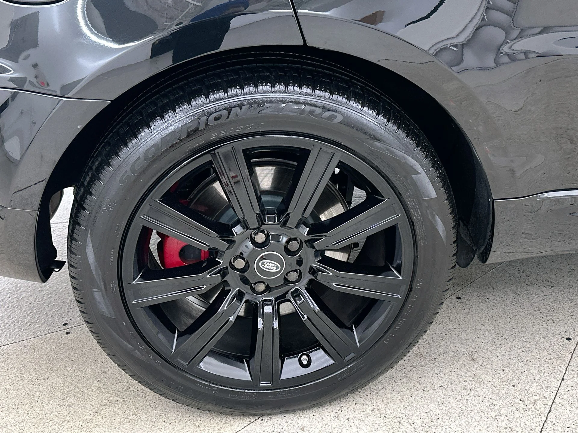 Used 2021 Black Land Rover HST image 43