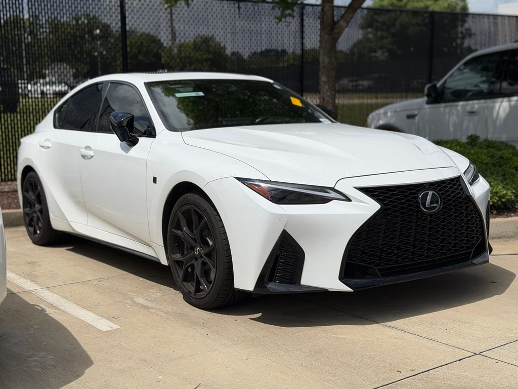 Used 2025 White Lexus 500 F SPORT Performance Premium image 2