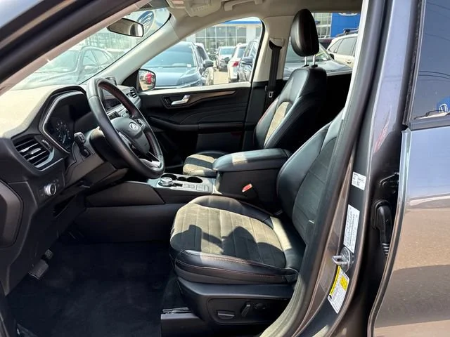 Used 2022 Carbonized Gray Metallic Ford SEL image 16