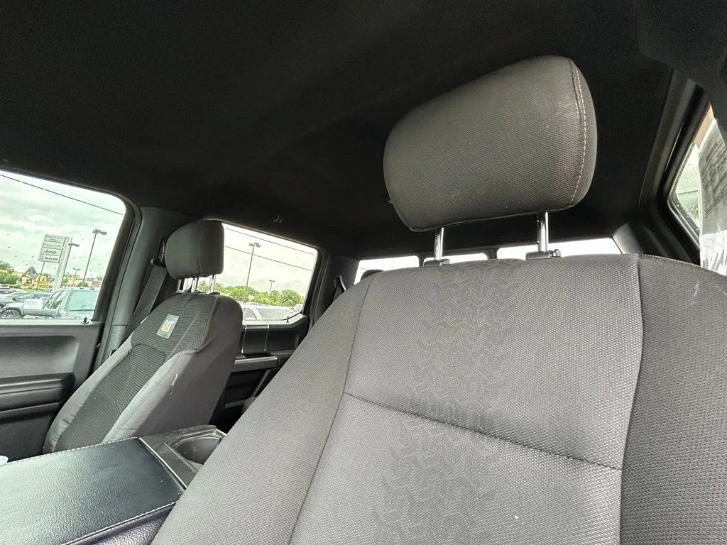 Used 2019 Black Ford XLT image 15