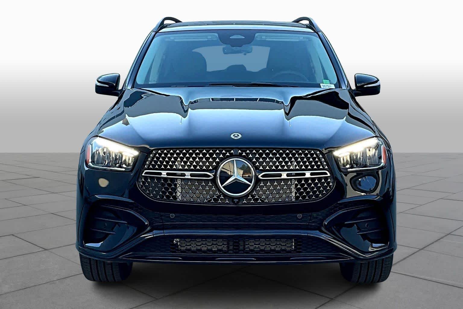 Used 2026 Obsidian Black Metallic Mercedes-Benz GLE 450 image 4