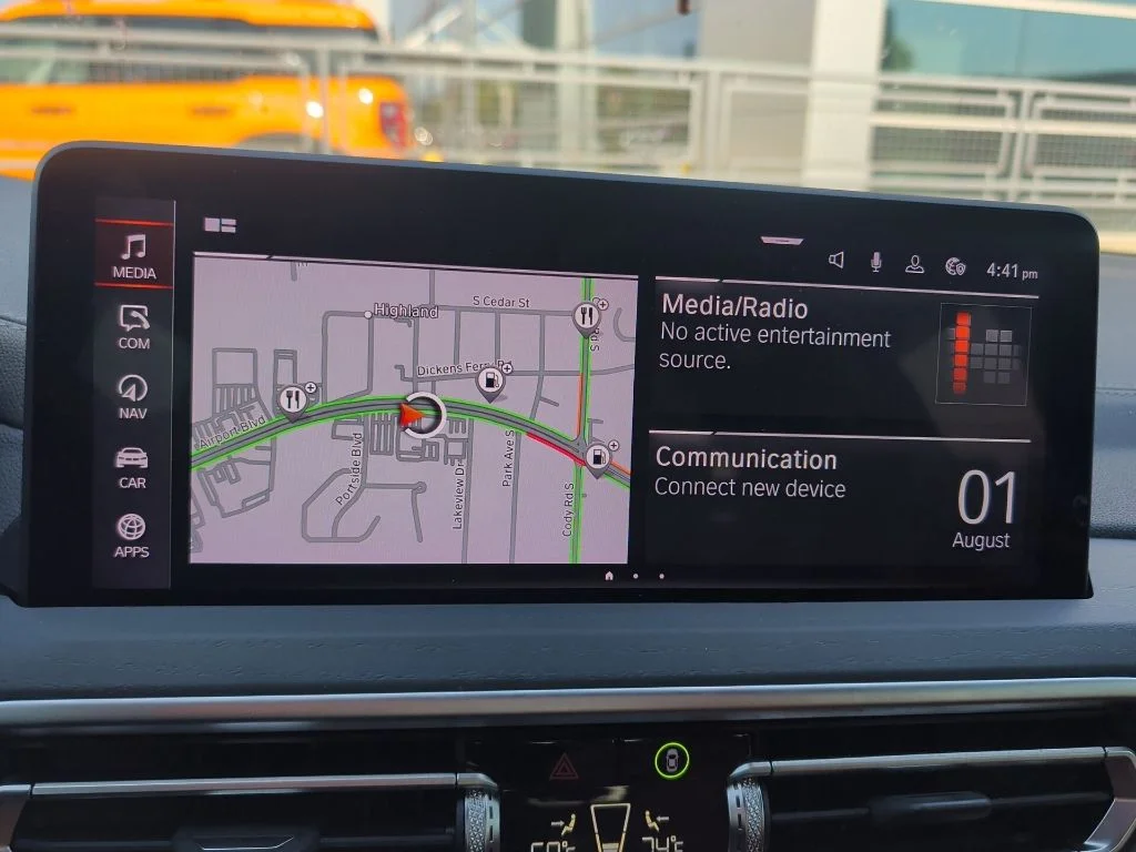Used 2024 Gray BMW M40i image 9