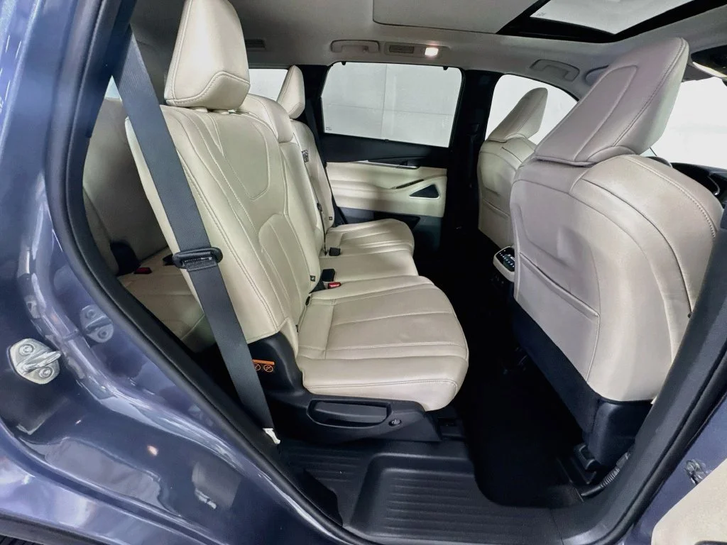 Certified Used 2023 Blue INFINITI Sensory image 39