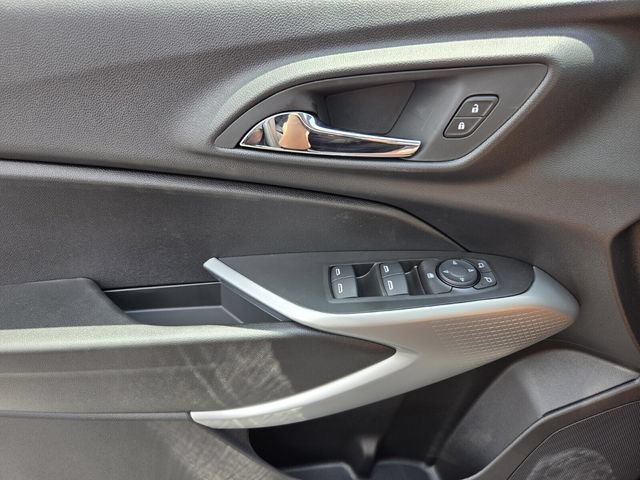 2026 Chevrolet Trax LS - Photo 11