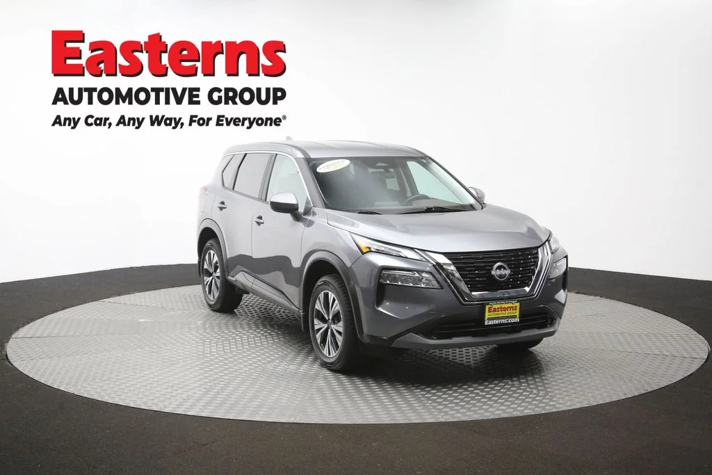 Used 2023 Gray Nissan SV image 51