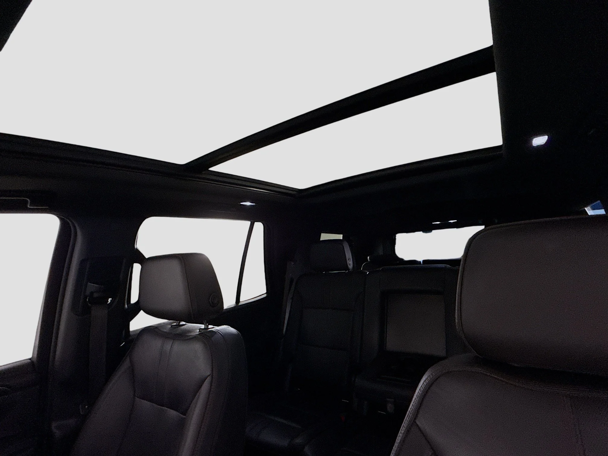 Used 2022 DARK ASH METALLIC Chevrolet RST image 24