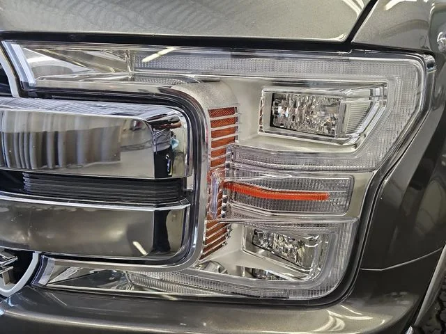 Used 2020 Gray Ford Lariat image 30