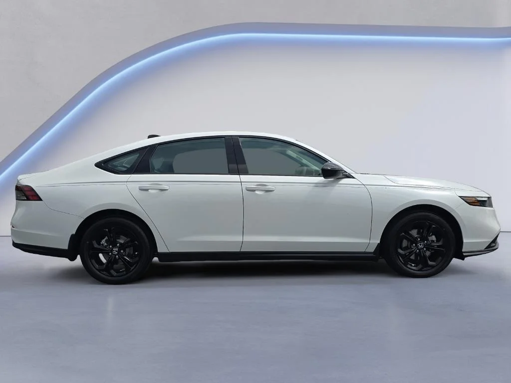 2025 Honda Accord SE - Photo 8