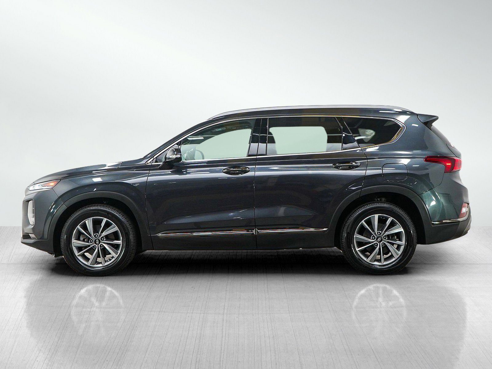Used 2020 Hyundai Santa Fe Limited with VIN 5NMS5CAD7LH224223 for sale in Minneapolis, Minnesota