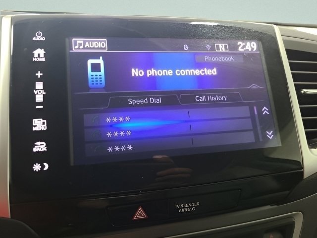 Certified Used 2018 Lunar Silver Metallic Honda EX-L image 33